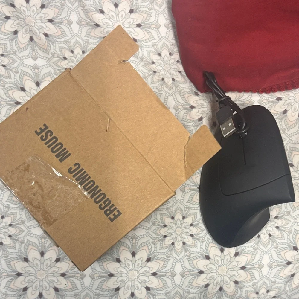 Black Ergonomic Mouse